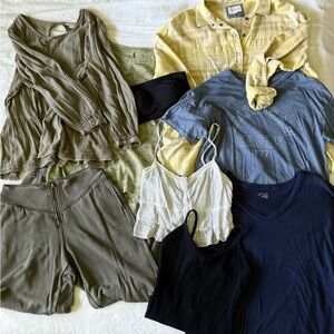 American Eagle & Aerie Size Medium Lot